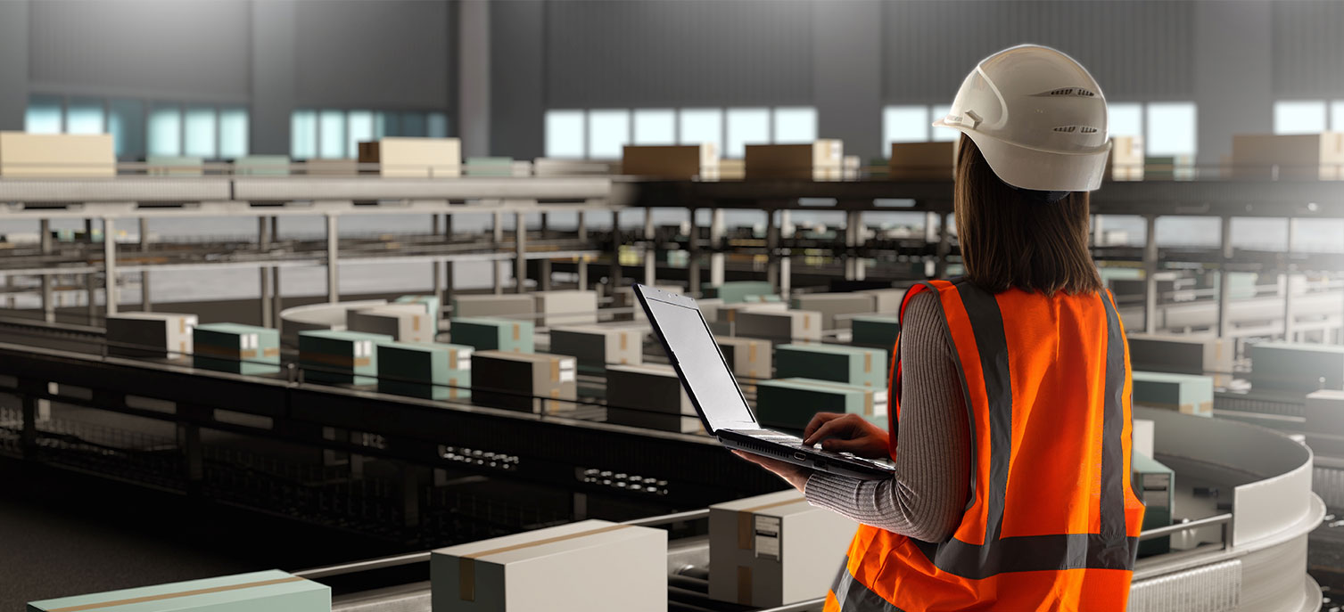 gerente-supervisando-logística-empresarial software-para-logística-y-transporte